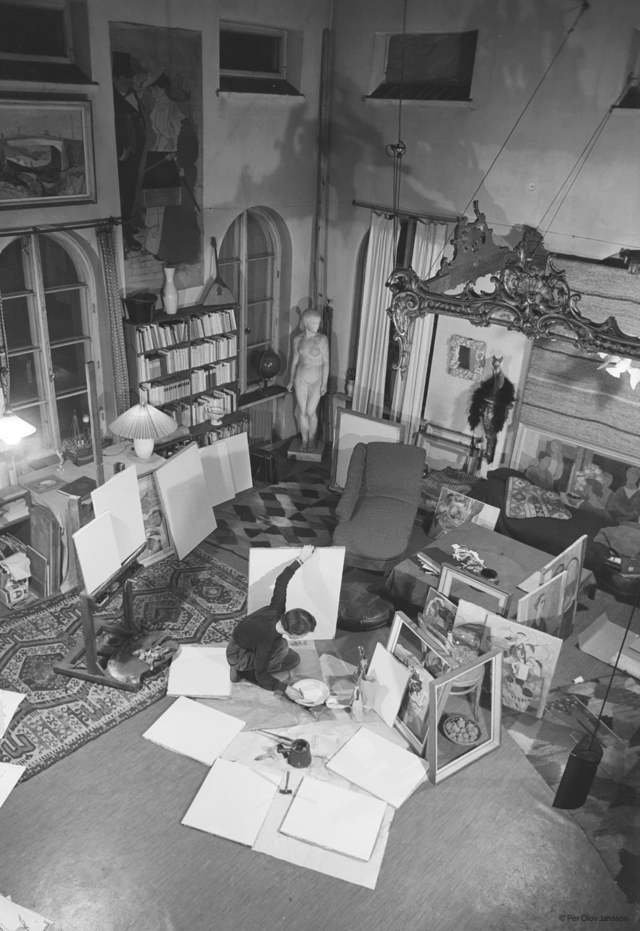 Tove Jansson in ihrem Atelier in Helsinki, um 1948